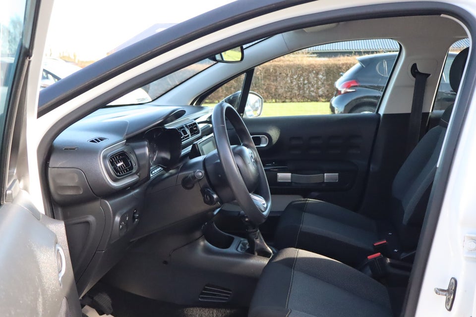 Citroën C3 1,2 PureTech 82 Shine 5d