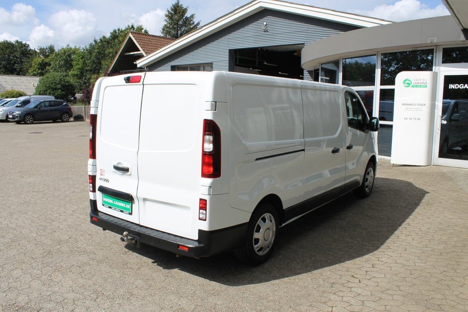 Nissan NV300 1,6 dCi 125 L2H1 Working Star