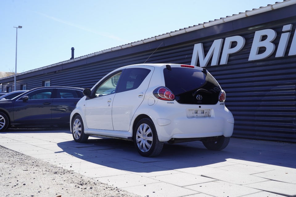 Toyota Aygo 1,0 VVT-i T2 Air 5d