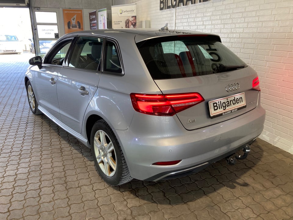 Audi A3 1,4 e-tron Sportback S-tr. 5d