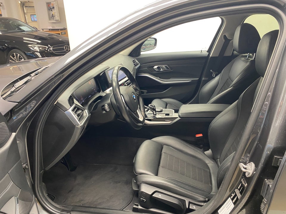 BMW 320d 2,0 Touring Sport Line aut. 5d