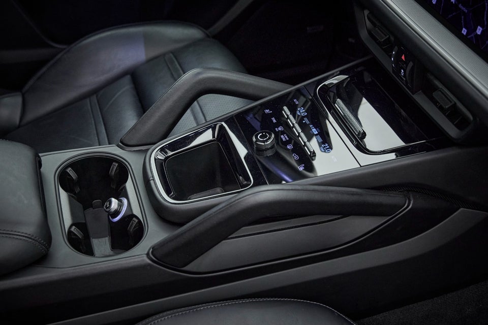 Porsche Cayenne 3,0 E-Hybrid Tiptr. 5d