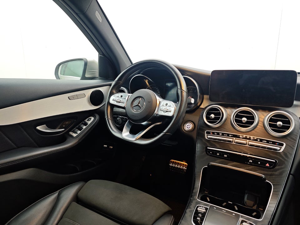 Mercedes GLC300 e 2,0 AMG Line aut. 4Matic 5d