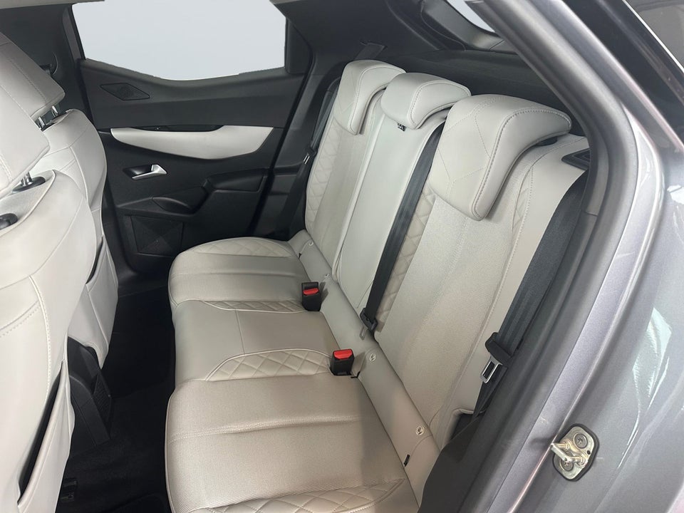 DS DS 3 CrossBack 50 E-Tense Chic 5d