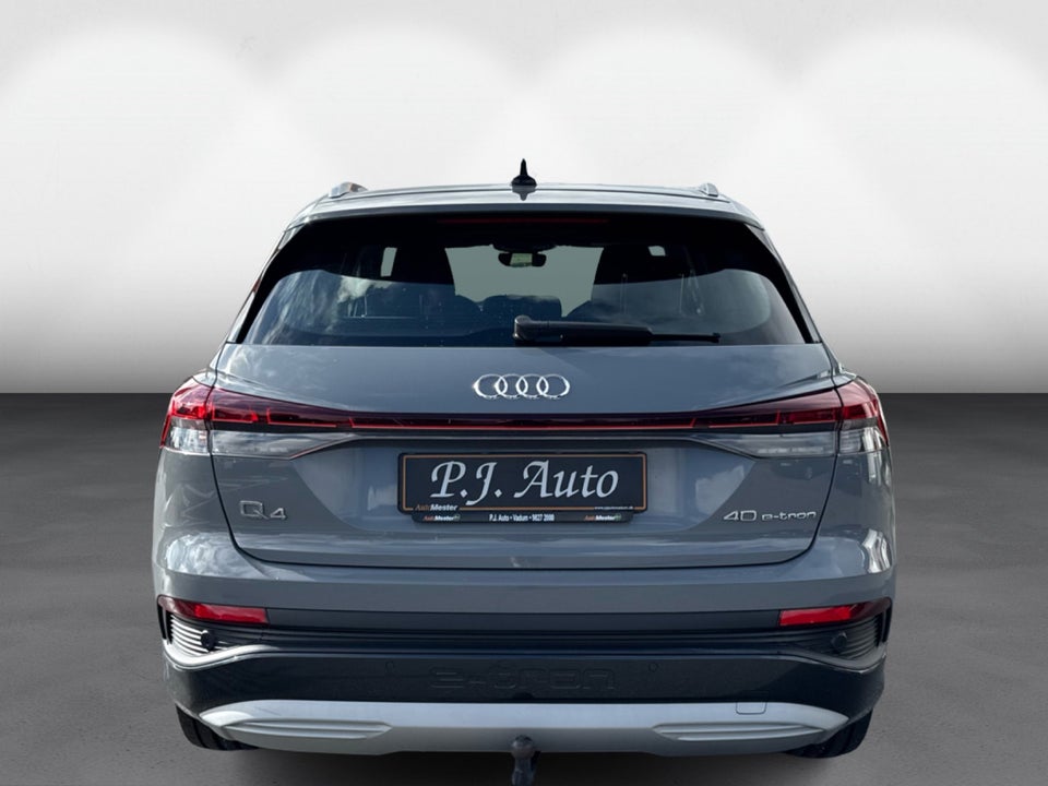 Audi Q4 e-tron 40  5d