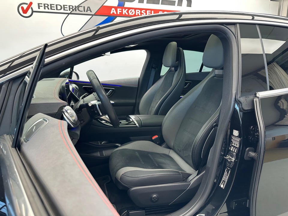 Mercedes EQE300 AMG Line 4d