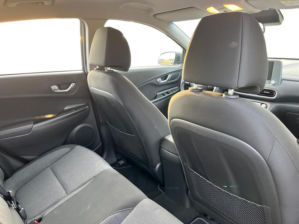 Hyundai Kona 39 EV Select 5d