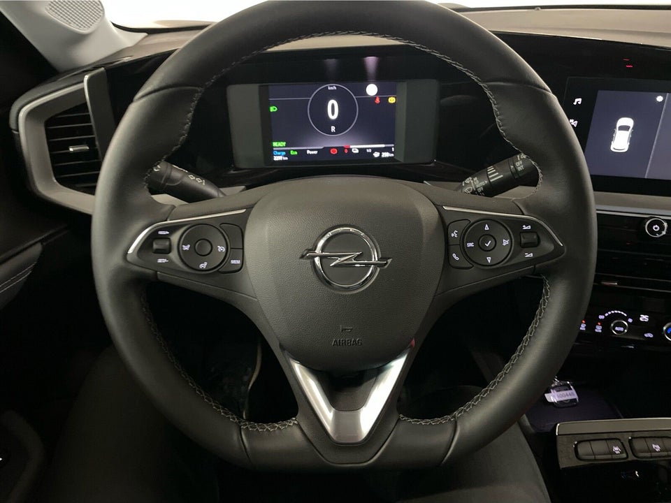 Opel Mokka-e 50 Elegance 5d