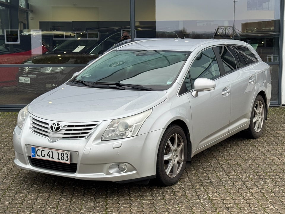 Toyota Avensis 2,2 D-4D 150 T3 stc. 5d