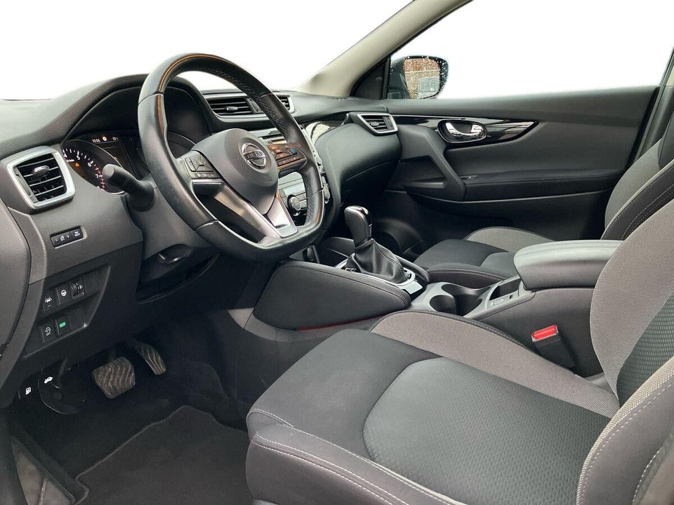 Nissan Qashqai 1,3 Dig-T 160 N-Connecta DCT 5d
