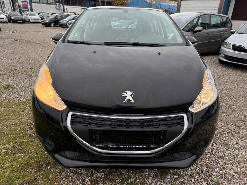Peugeot 208 1,2 VTi Active 5d