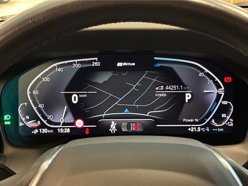 BMW 330e 2,0 Touring Sport Line aut. 5d