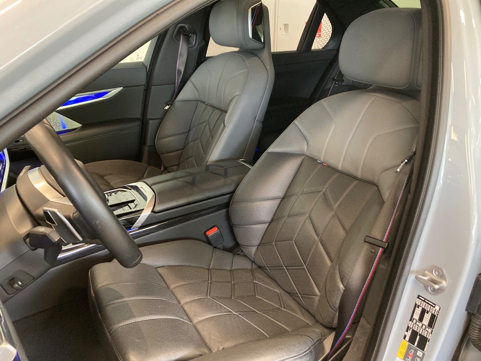 BMW i7 xDrive60 M-Sport 4d