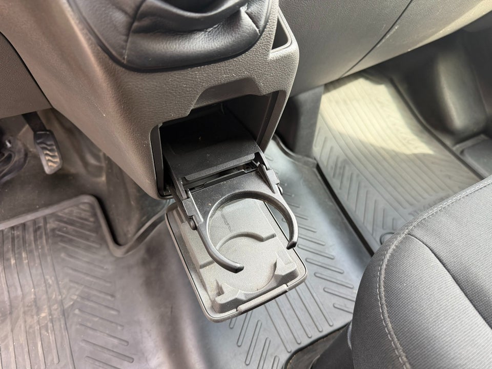 Ford Transit Custom 320 L2 2,0 TDCi 130 Trend