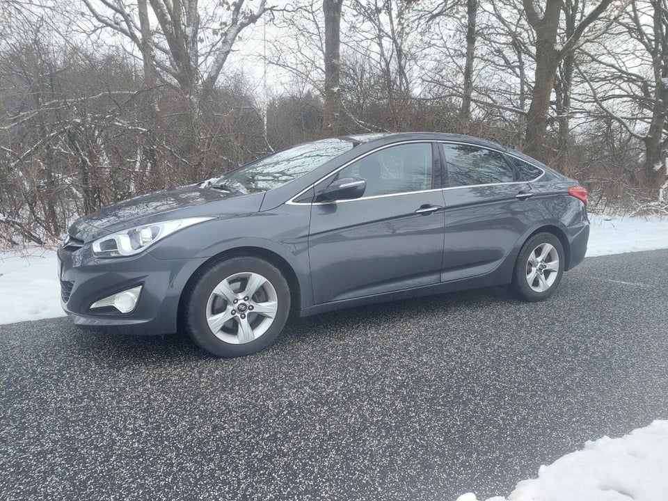 Hyundai i40 1,7 CRDi 115 Style 4d