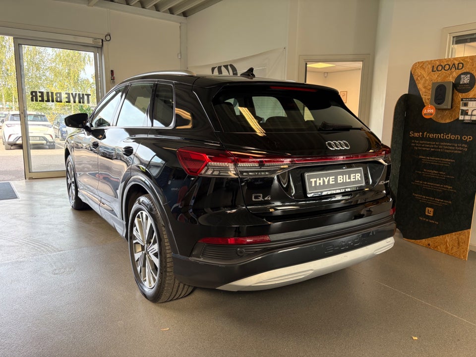 Audi Q4 e-tron 40 Advanced 5d