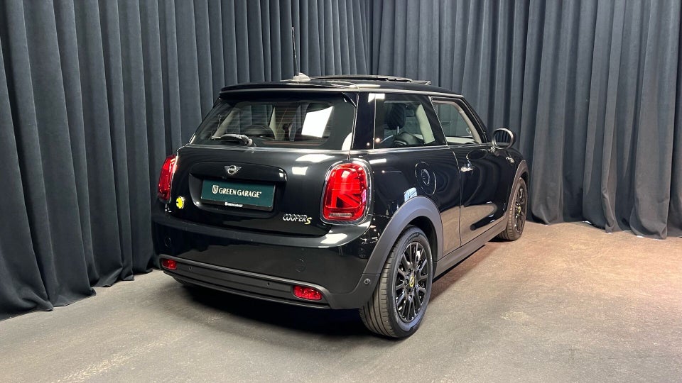 MINI Cooper SE Edition Premium Plus 3d