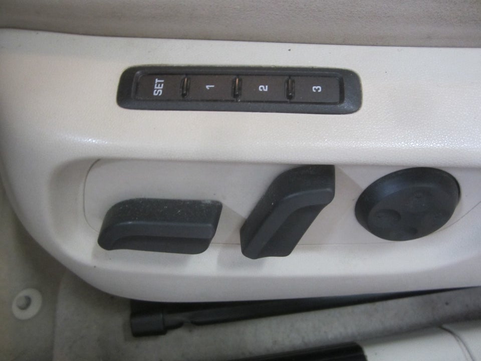 Skoda Octavia 1,6 TDi 105 Elegance 5d