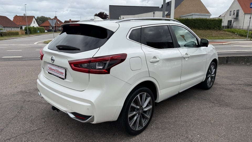 Nissan Qashqai 1,3 Dig-T 160 Tekna+ 5d