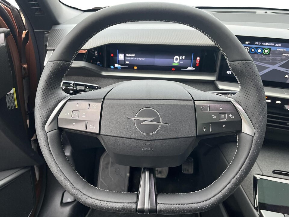 Opel Grandland-e 73 GS 5d