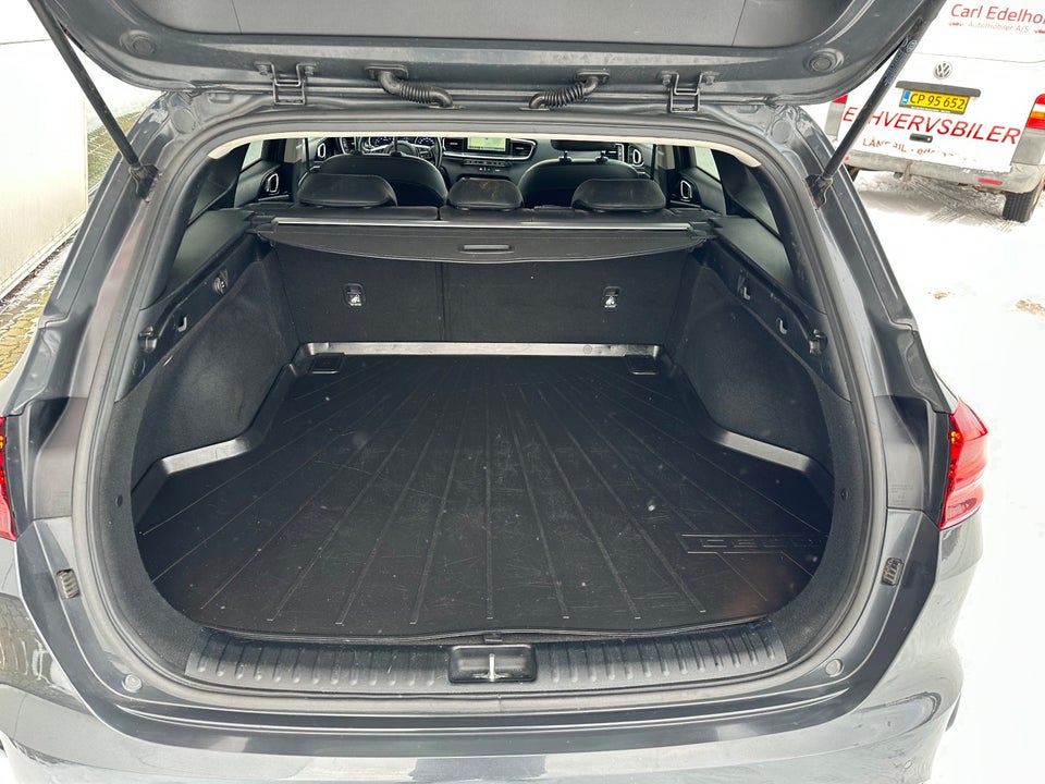 Kia Ceed 1,4 T-GDi Intro Edition SW DCT 5d