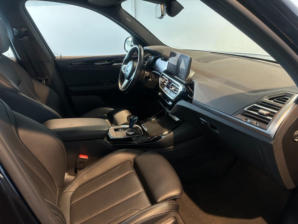 BMW iX3 Charged M-Sport 5d
