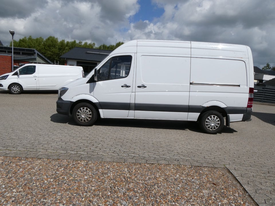 Mercedes Sprinter 316 2,2 CDi R2 Kassevogn 5d