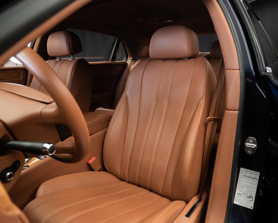 Bentley Flying Spur 6,0 W12 aut. 4d