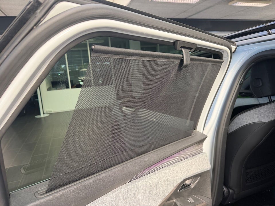 Peugeot e-5008 77 GT 7prs 5d