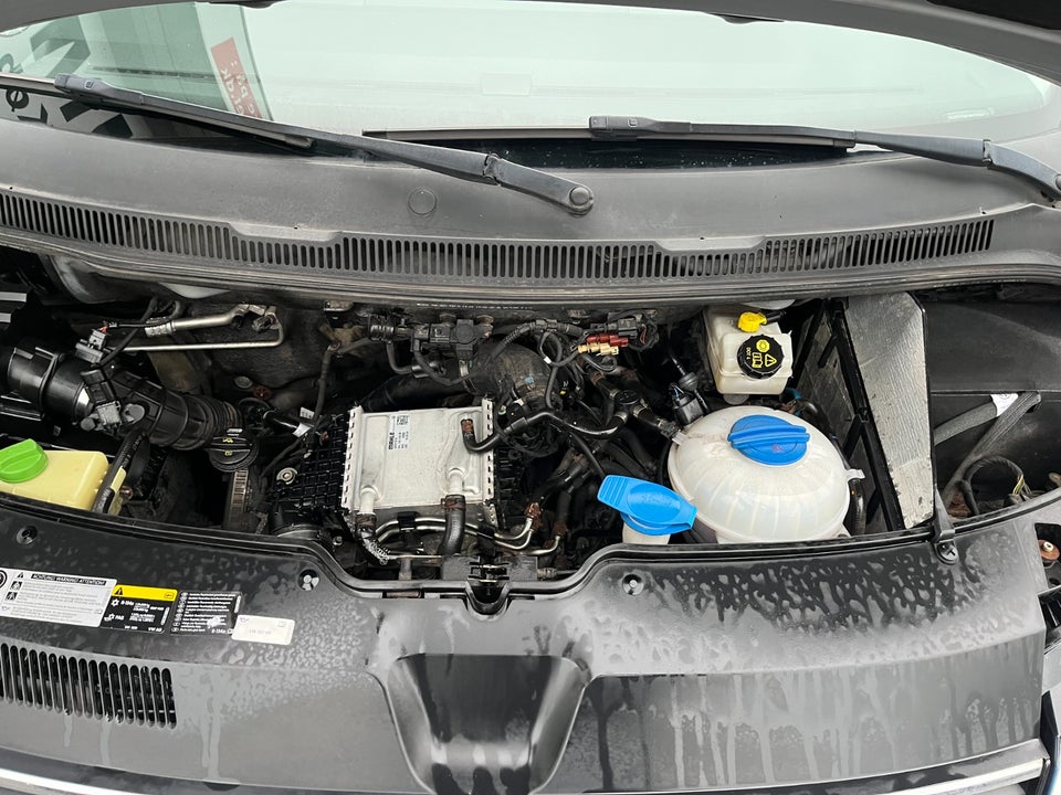 VW Transporter 2,0 TDi 150 Kassevogn DSG lang
