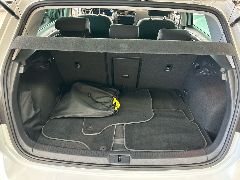 VW e-Golf VII Unlimited 5d