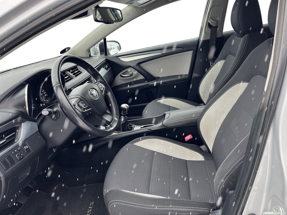 Toyota Avensis 1,8 VVT-i T2+ 4d