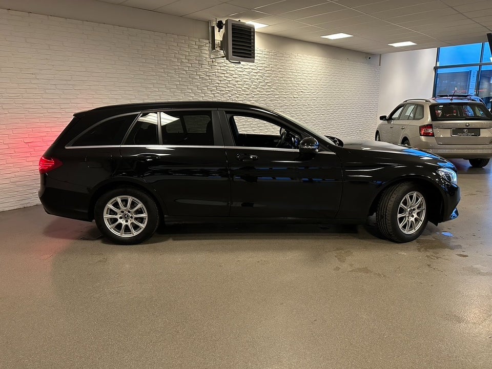 Mercedes C220 d 2,0 Business stc. aut. 5d