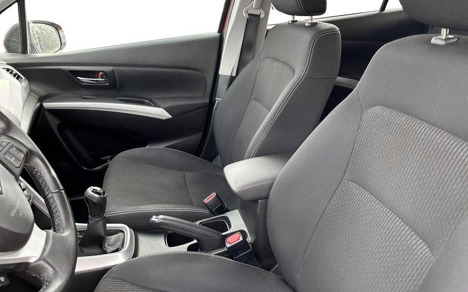 Suzuki S-Cross 1,0 Boosterjet Active 5d