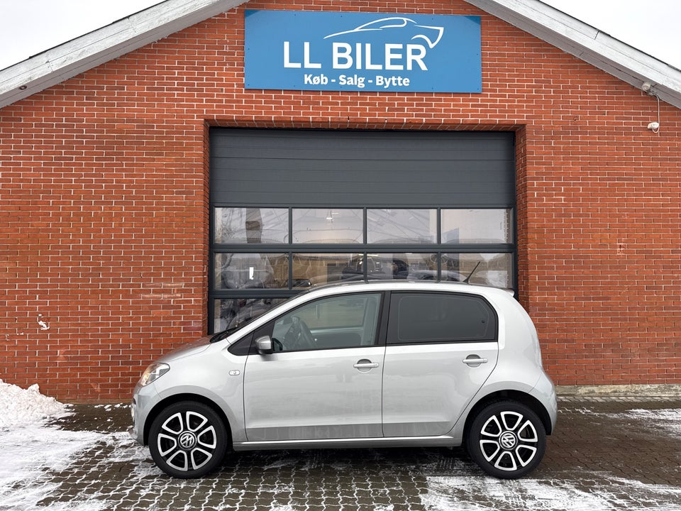 VW Up! 1,0 75 Move Up! ASG 5d