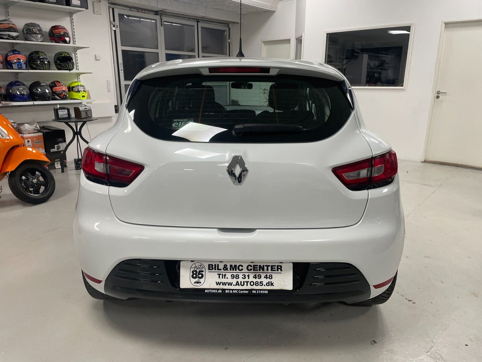 Renault Clio IV 1,5 dCi 90 Zen 5d