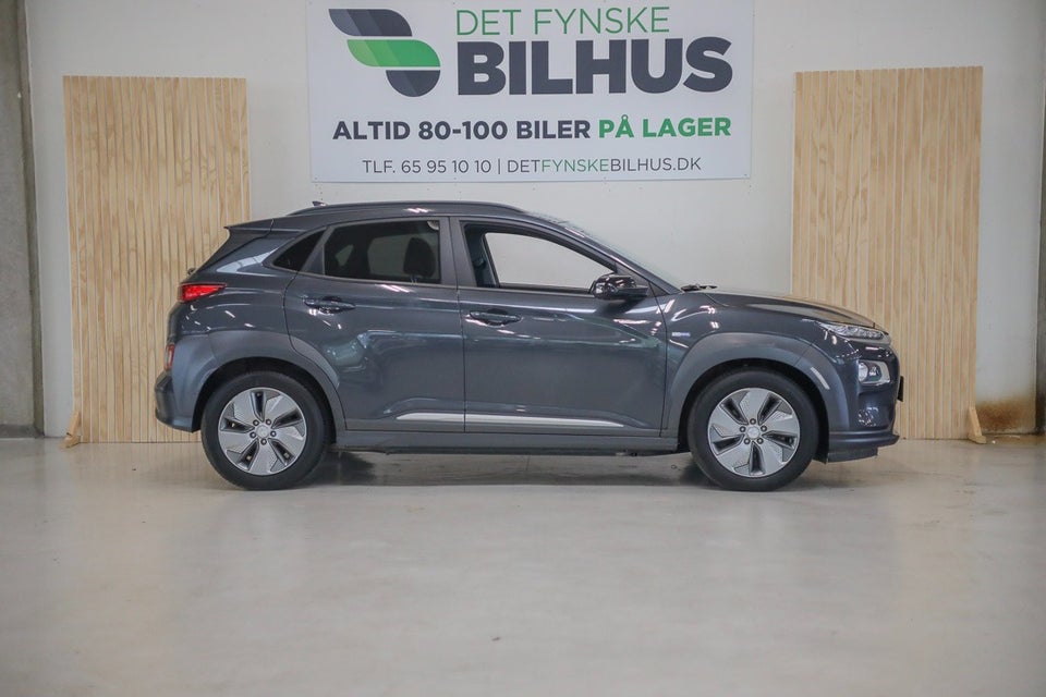 Hyundai Kona 64 EV Premium 5d