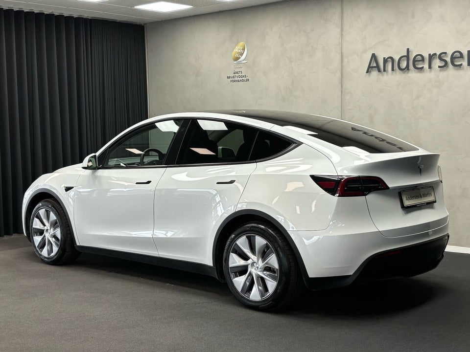 Tesla Model Y RWD 5d