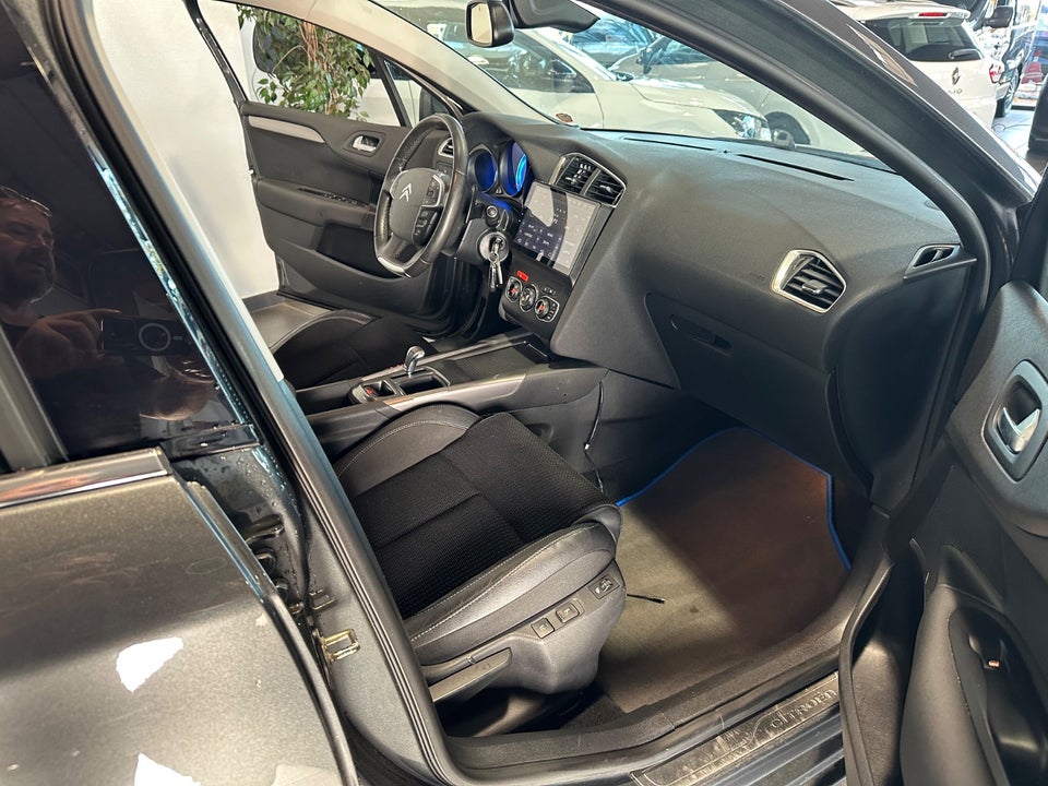Citroën C4 1,6 THP 156 Exclusive E6G 5d