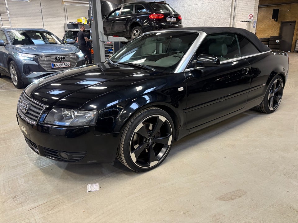Audi A4 3,0 V6 Cabriolet Multitr. 2d