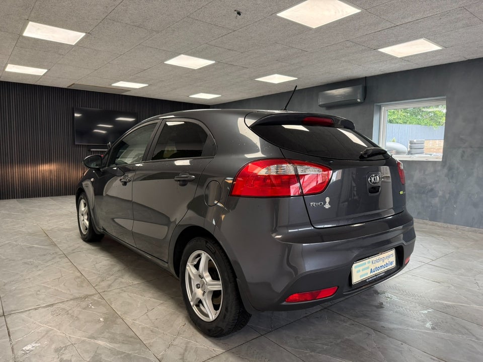 Kia Rio 1,2 CVVT World Cup 5d