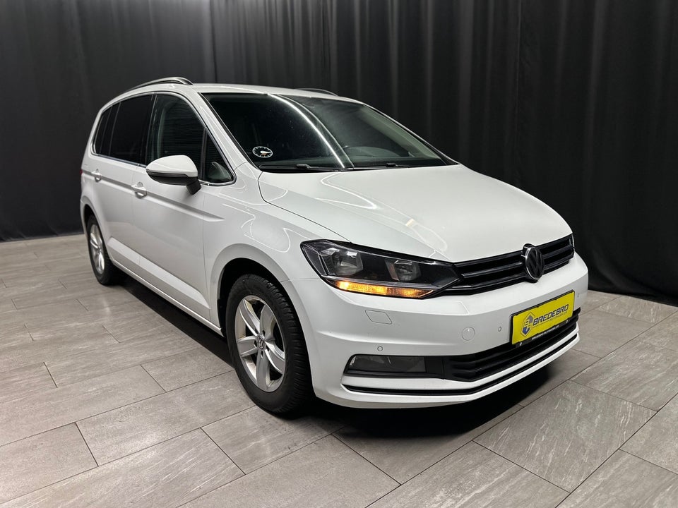 VW Touran 2,0 TDi 150 Comfortline DSG Van 5d