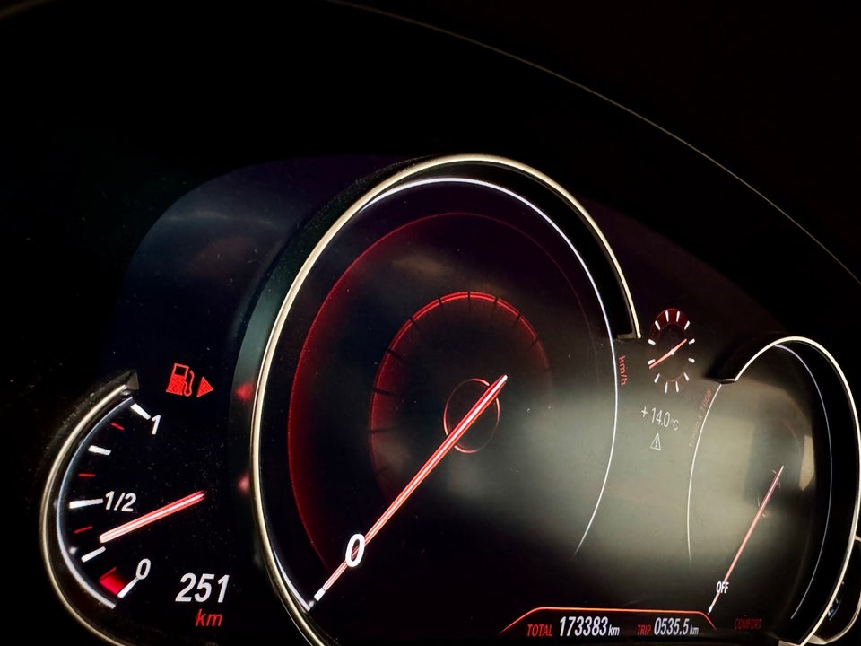 BMW 750i 4,4 xDrive aut. 4d