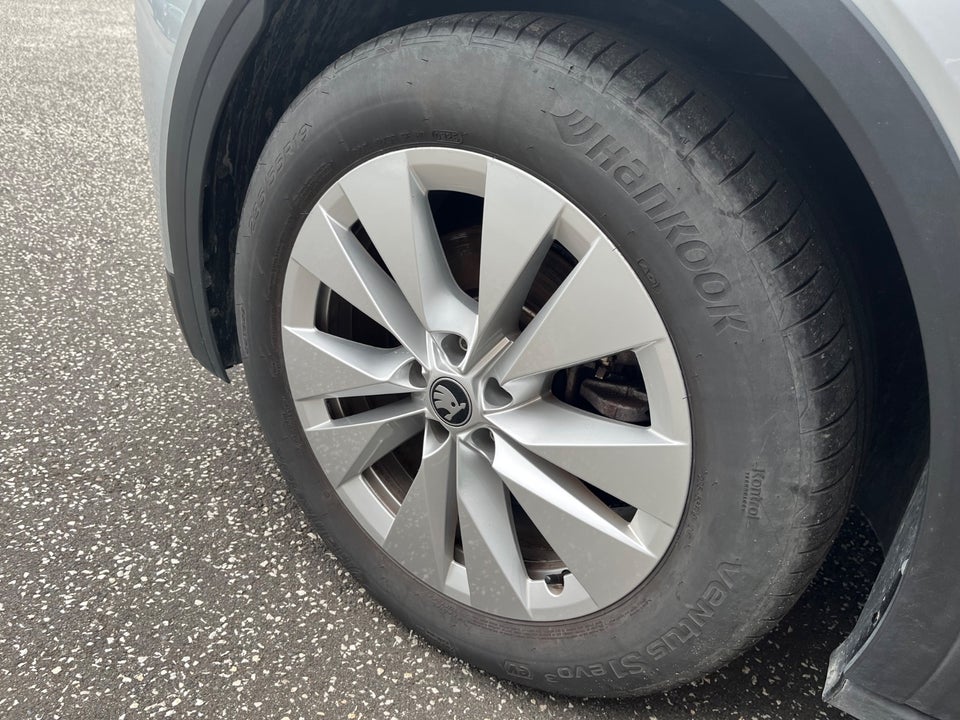 Skoda Elroq 60 iV Premium 5d