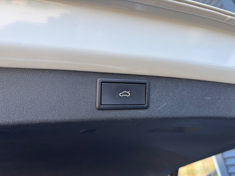 Skoda Enyaq 80 iV Loft 5d