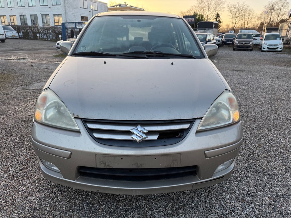 Suzuki Liana 1,6 Breeze 5d