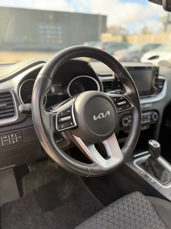 Kia Ceed 1,0 T-GDi Prestige SW 5d