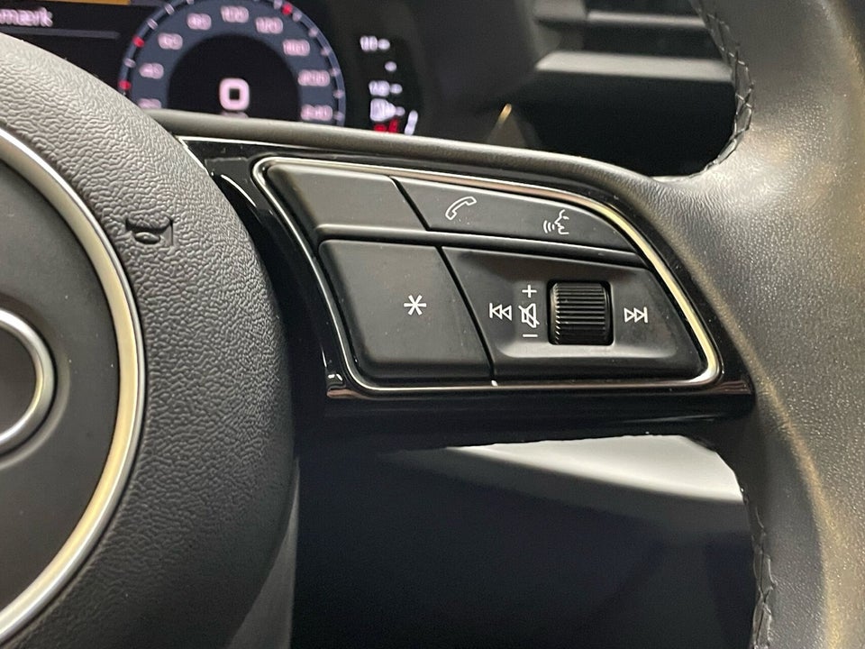 Audi A3 40 TFSi e Prestige Sportback S-tr. 5d