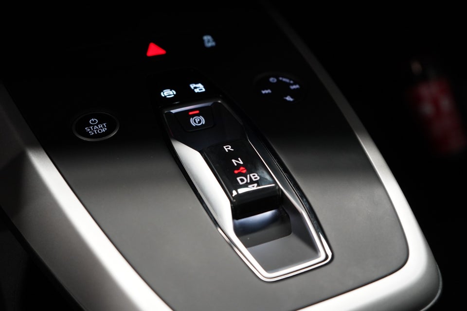 Audi Q4 e-tron 45 S-line 5d