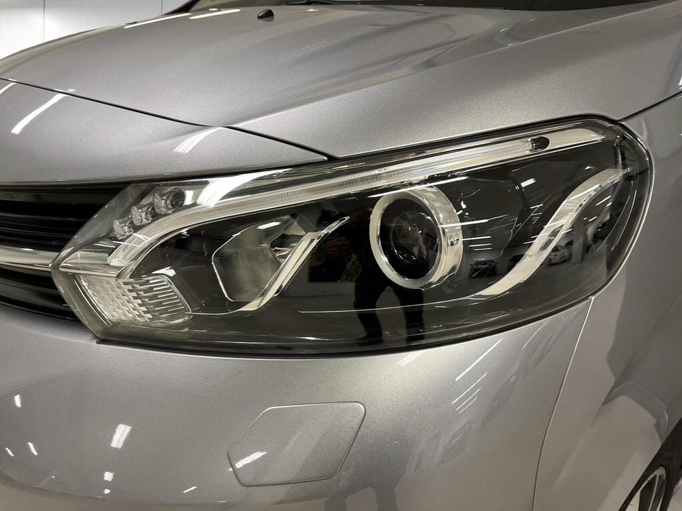 Toyota ProAce 2,0 D 177 Long Comfort Master aut. 5d